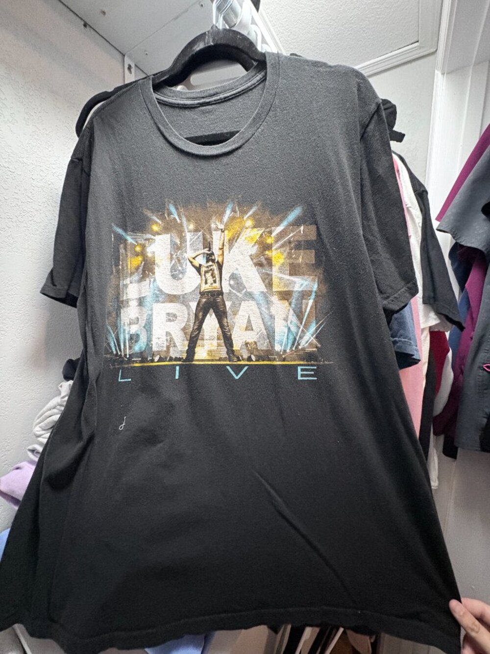 WOMEN'S LUKE BRYAN CONCERT TSHIRT